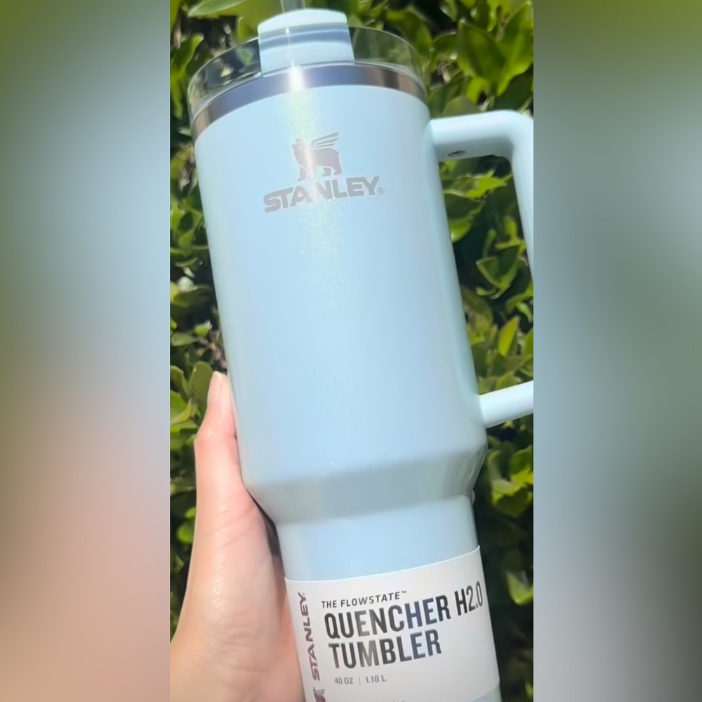 Target exclusive BLUEBERRY MILK 40oz Stanley-SOLD OUT
